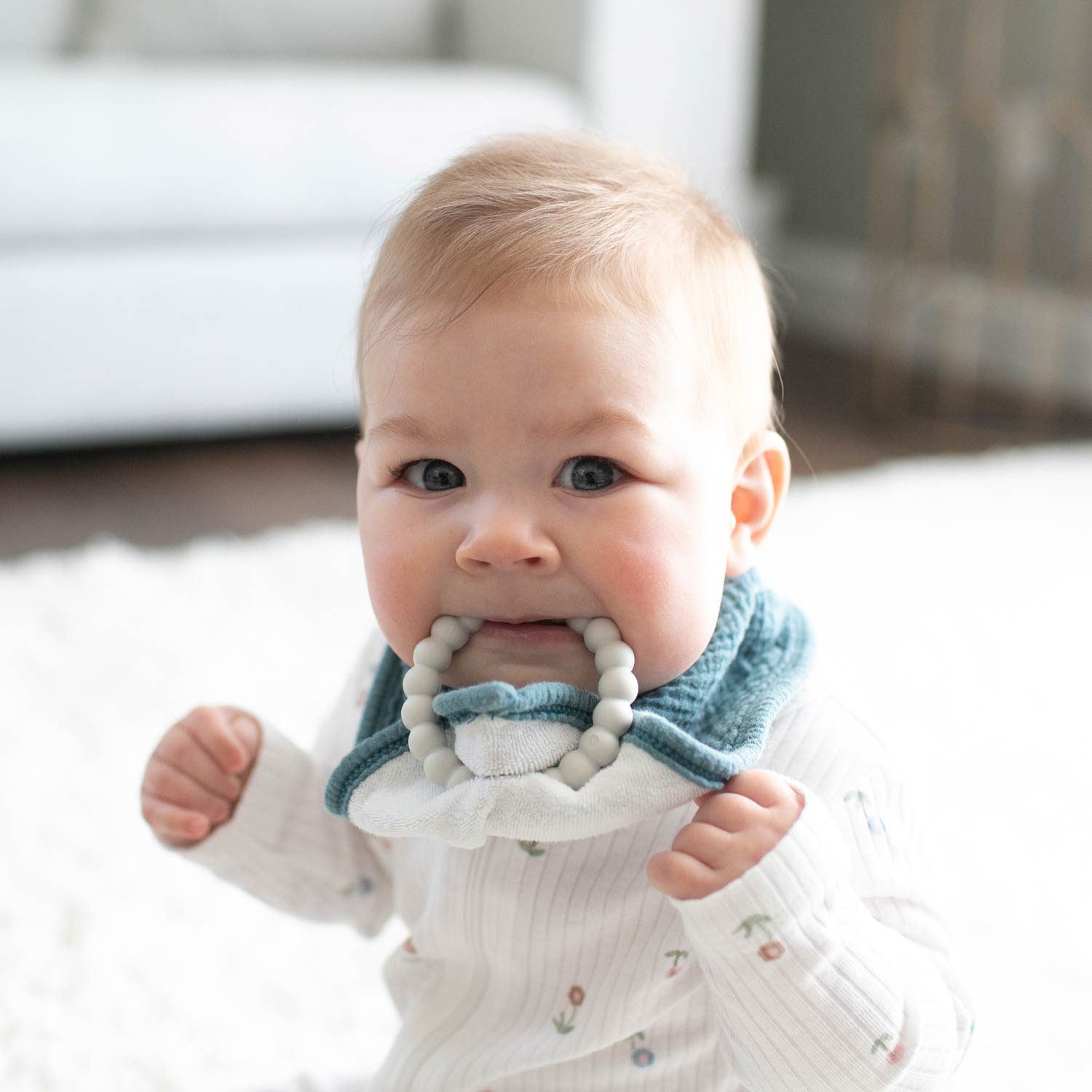 Dr. Brown’s® Muslin Bandana Bibs with Flexees™ Beaded Teether Ring